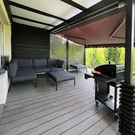 Pergola House In A Green Oasis With Fantastic View Lägenhet Petrovaradin Exteriör bild