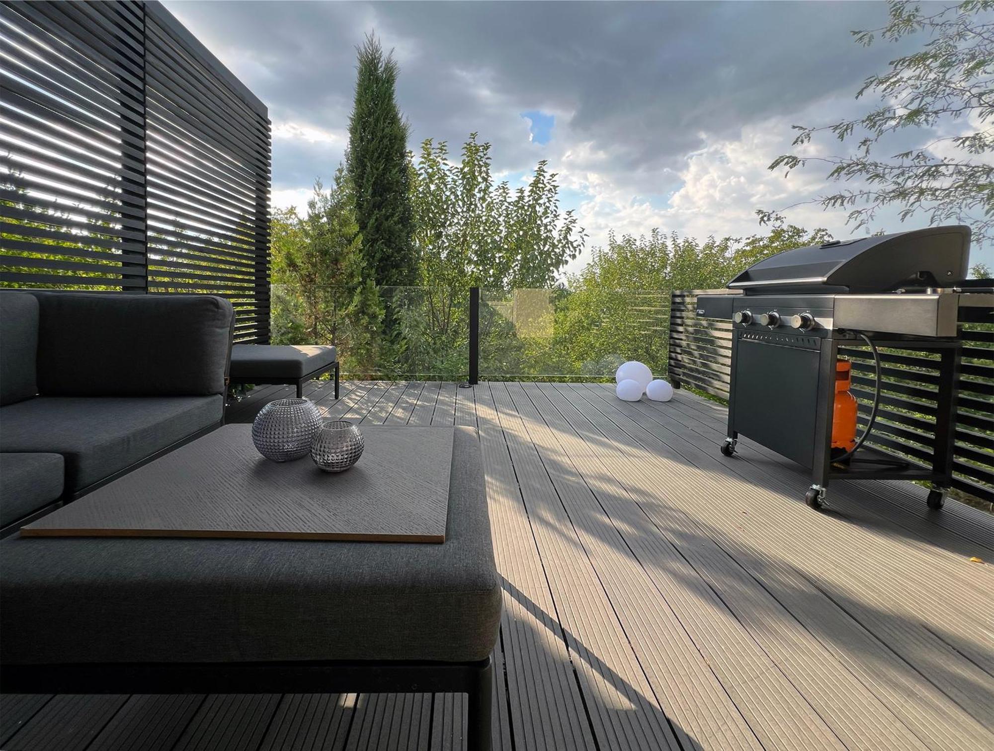 Pergola House In A Green Oasis With Fantastic View Petrovaradin Exteriör bild